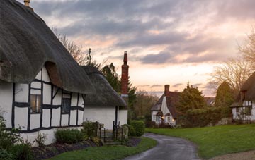 is Lyneal Wood thatch roofing popular